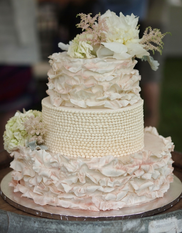 Best ideas about Shabby Chic Wedding Cake
. Save or Pin These Shabby Chic Wedding Details Will Make You Swoon Now.