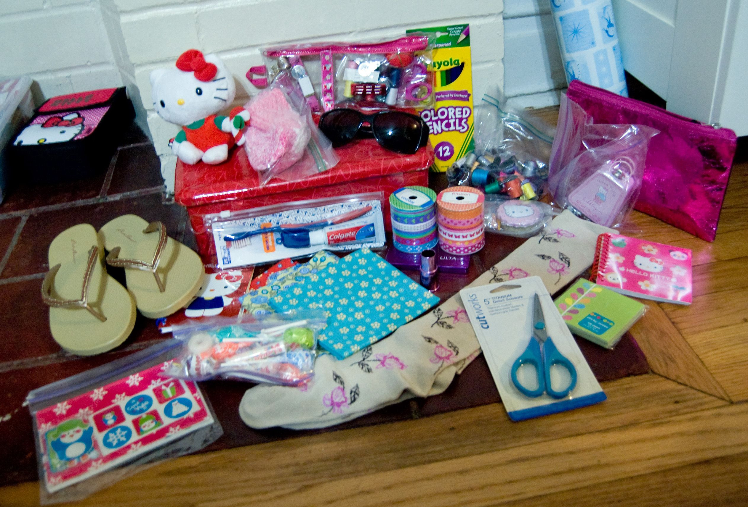 Best ideas about Shoebox Gift Ideas
. Save or Pin This shoebox is for a 10 14 year old girl Now.