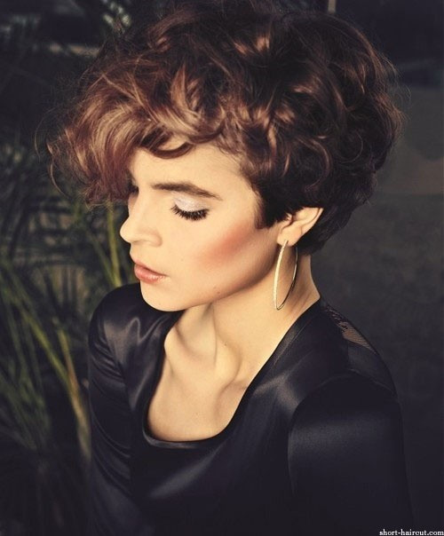 Best ideas about Short Fall Hairstyles
. Save or Pin 12 Short Haircuts for Fall Easy Hairstyles PoPular Haircuts Now.