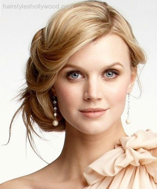 Best ideas about Side Updo Hairstyles
. Save or Pin 25 best ideas about Wedding Side Buns on Pinterest Now.