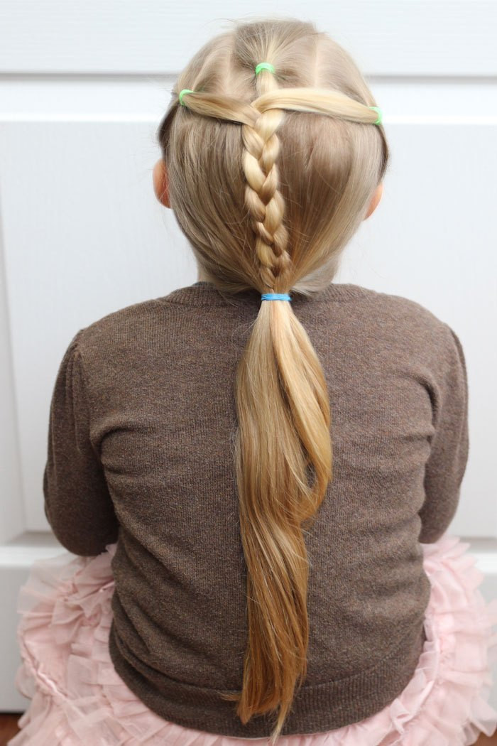 Best ideas about Simple Cute Hairstyles
. Save or Pin 5 Minute School Day Hair Styles FYNES DESIGNS Now.