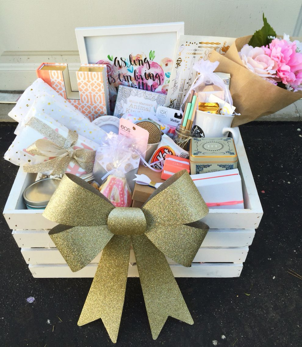 Best ideas about Sorority Gift Ideas
. Save or Pin Crafty Alpha Phi big and little sorority basket So cute Now.