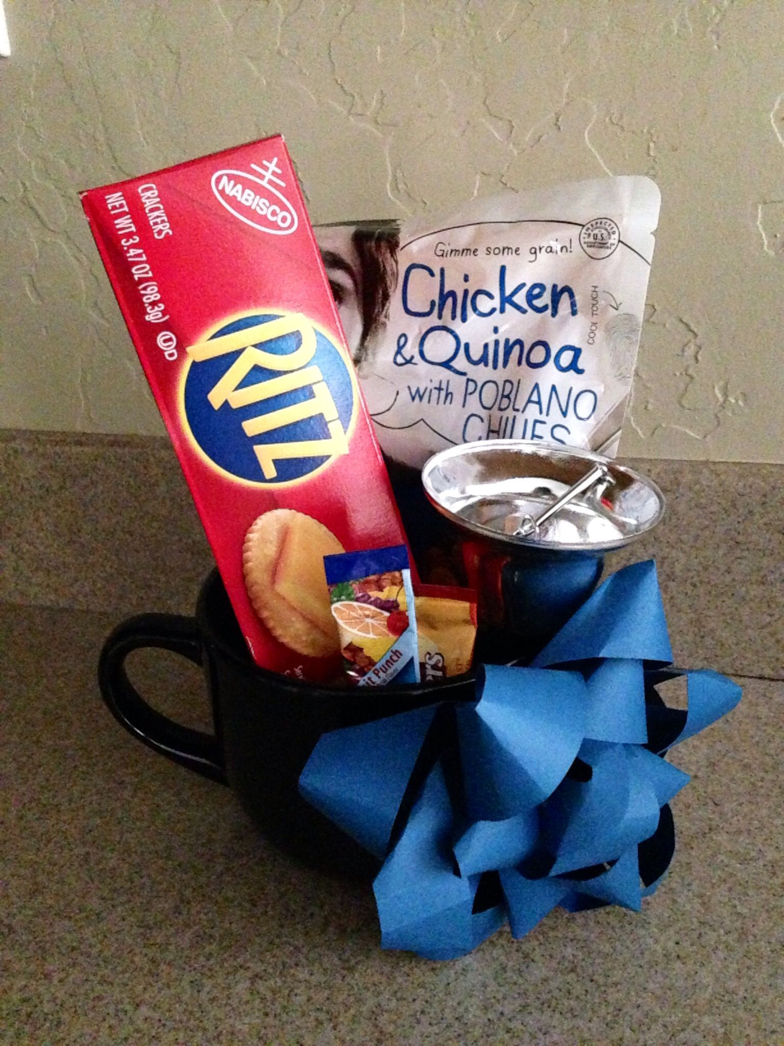 Best ideas about Soup Gift Basket Ideas
. Save or Pin DIY "Get Well Soon" Care Gift Idea Cambell s Soup Bag Now.