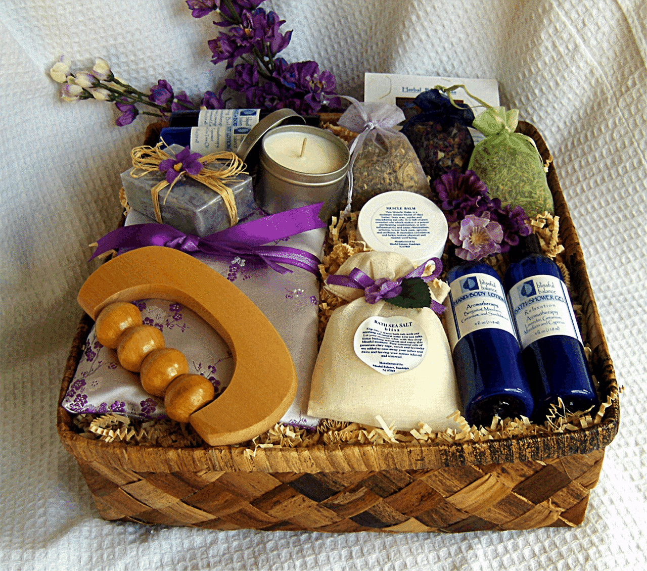 Best ideas about Spa Gift Ideas
. Save or Pin Healing Spa Gift Basket Create a healing spa treatment Now.