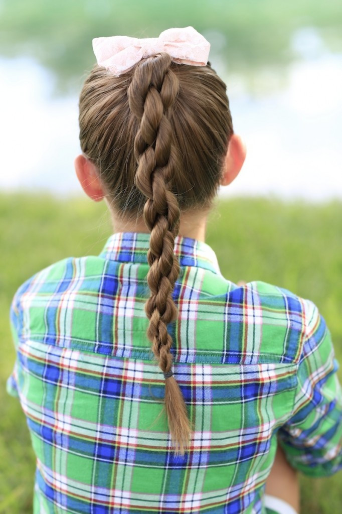 Best ideas about Sporty Hairstyles For Girls
. Save or Pin How to Create a Chain Link Braid Now.
