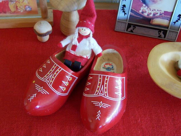Best ideas about St Nicholas Day Gift Ideas
. Save or Pin 56 best images about Christmas crafts for the classroom on Now.