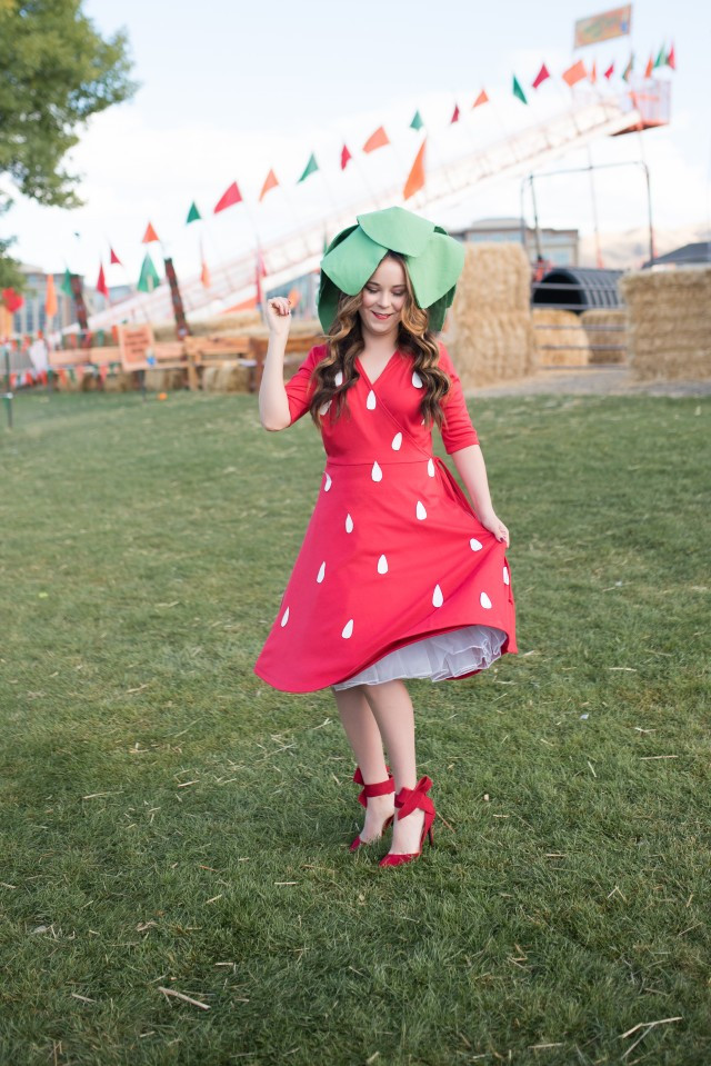 Best ideas about Strawberry Costume DIY
. Save or Pin DIY Strawberry Costume with Shabby Apple Now.