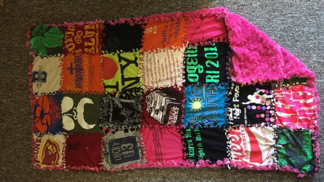 Best ideas about T Shirt Blanket DIY
. Save or Pin Turn Your Old T Shirts Into a Memory Blanket No Sewing Now.