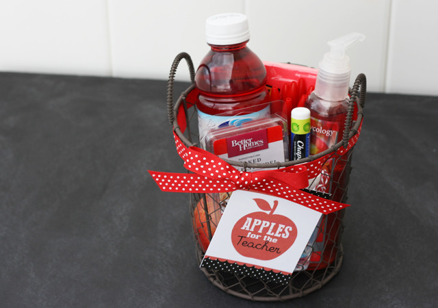 Best ideas about Teacher Gift Baskets Ideas
. Save or Pin Apples for the Teacher Gift Basket Tag My Sister s Now.