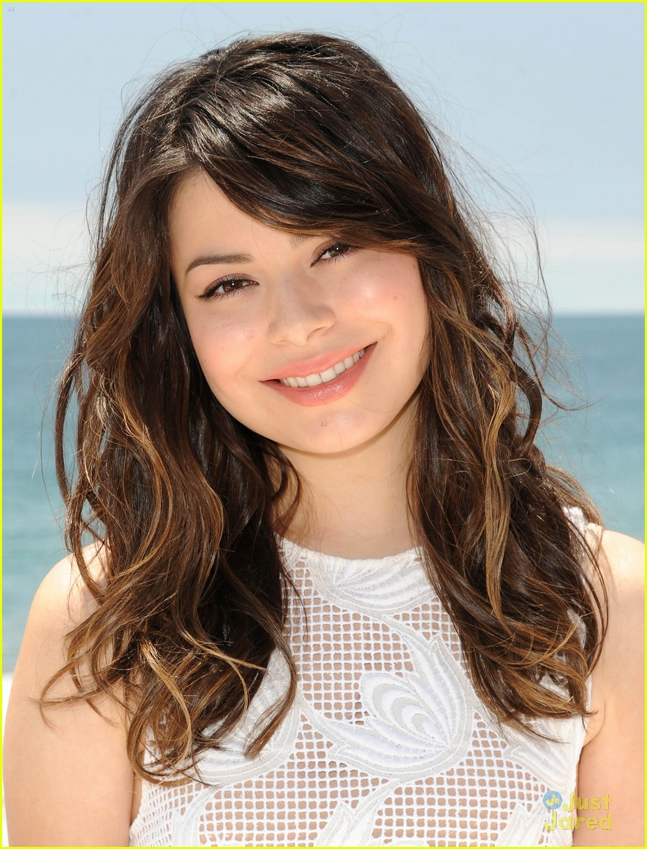 Best ideas about Teenage Girls Hairstyles
. Save or Pin hairstyle Miranda Cosgrove Hairstyles Teenage Girls Now.