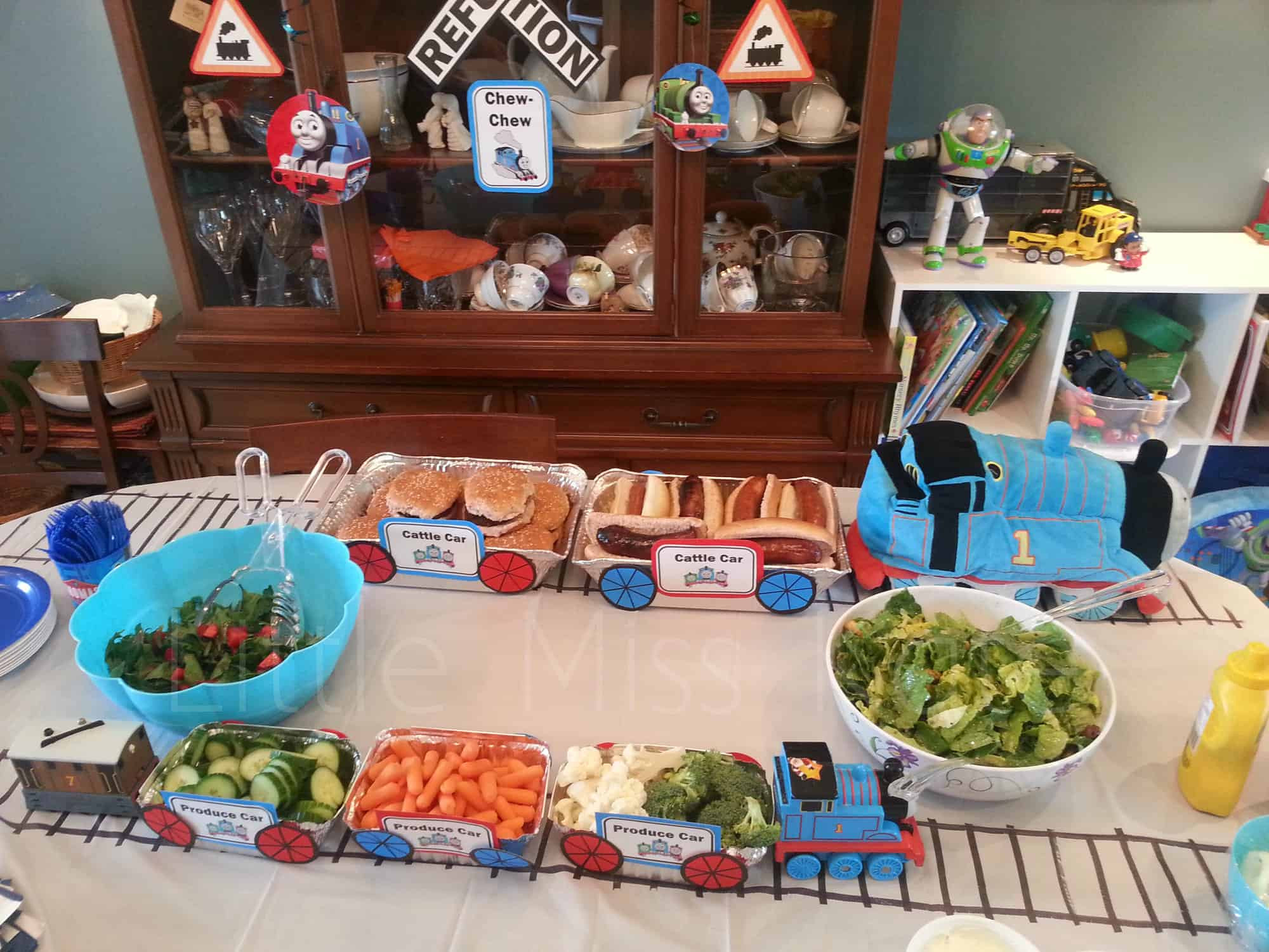 Best ideas about Thomas The Train Birthday Decorations
. Save or Pin Kids Birthday Party Ideas Thomas the Train Party Ideas Now.
