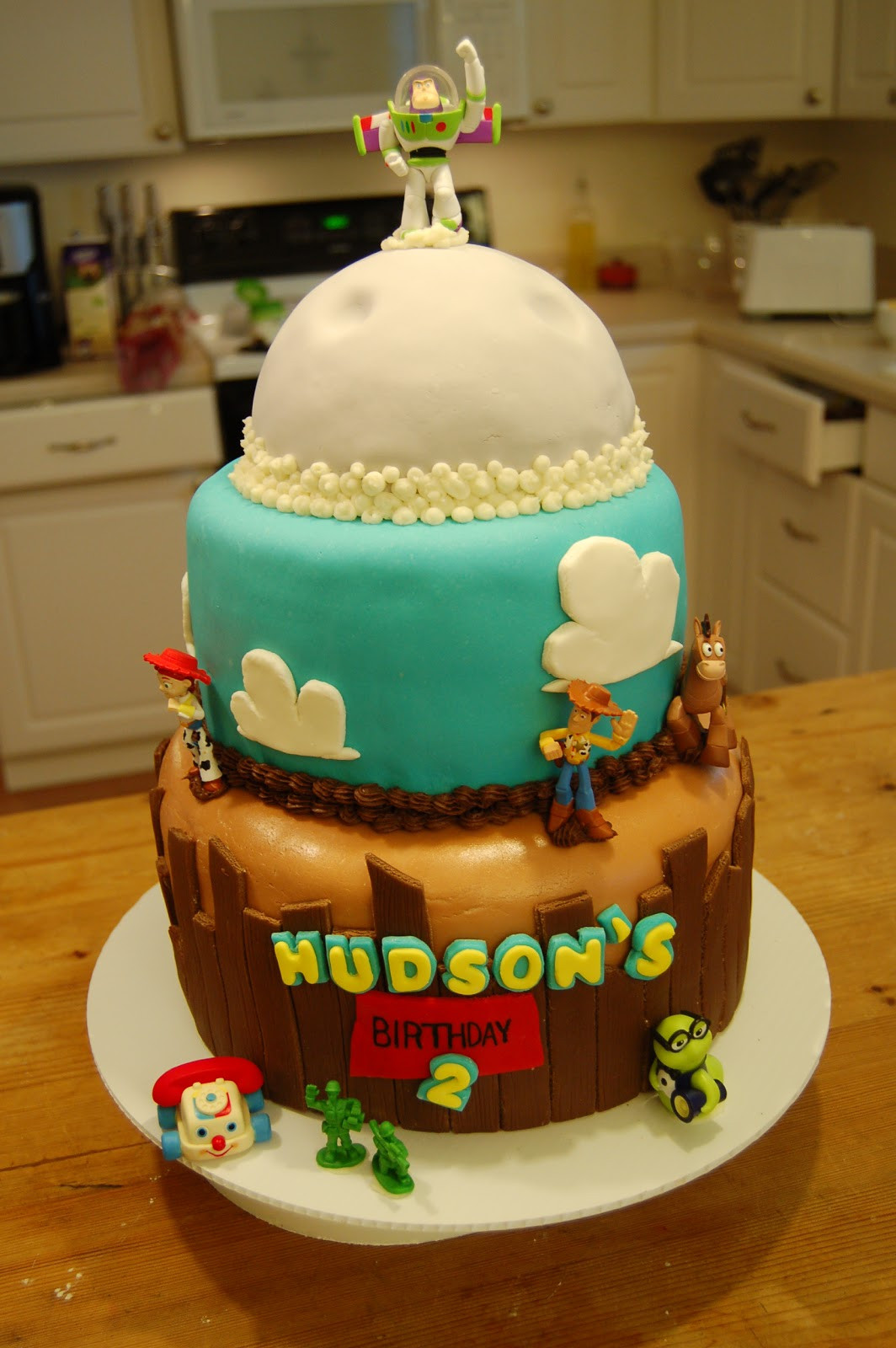 Best ideas about Toy Birthday Cake
. Save or Pin C est si bon Sweets Toy Story Birthday Cake Now.