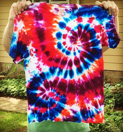 Best ideas about Tye Dye Shirts DIY
. Save or Pin 17 best ideas about Tie Dye Shirts on Pinterest Now.