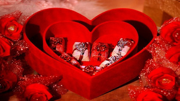 Best ideas about Valentine'S Day Gift Ideas For Girlfriend
. Save or Pin Valentine’s day t ideas for boyfriend and girlfriend Now.