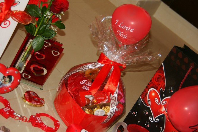 Best ideas about Valentines Gift Ideas For Girlfriend
. Save or Pin Creative Valentine s Day Ideas For Your Girlfriend Now.