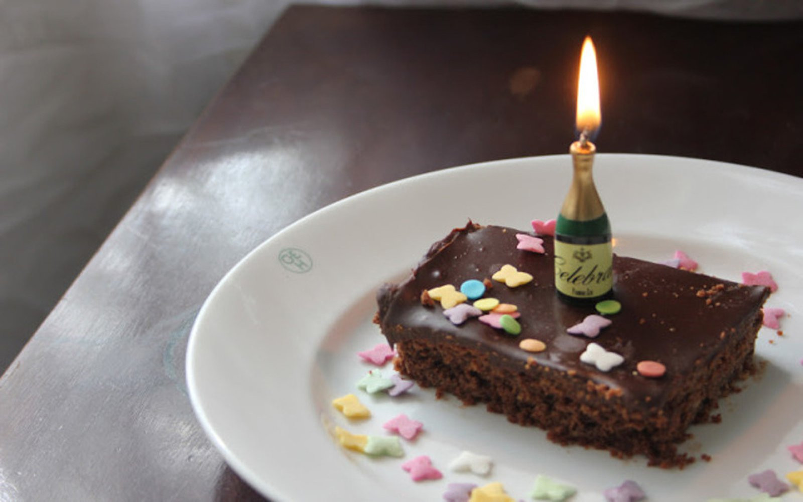 Best ideas about Vegan Birthday Cake Recipes
. Save or Pin 10 Exquisite Vegan Birthday Cakes e Green Planet e Now.