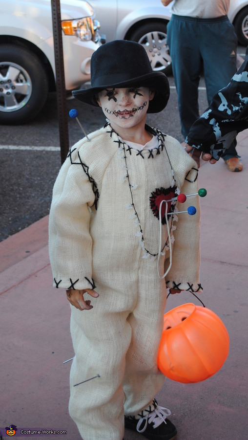 Best ideas about Voodoo Doll Costume DIY
. Save or Pin Voodoo Family Costume Witch Doctor Voodoo Priestess and Now.