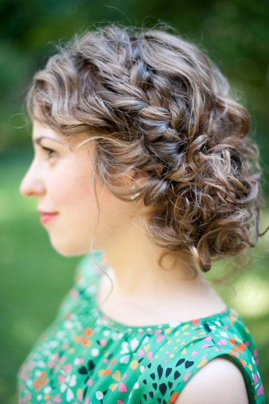 Best ideas about Wedding Hairstyles For Curly Hair
. Save or Pin 45 Charming Bride s Wedding Hairstyles For Naturally Curly Now.
