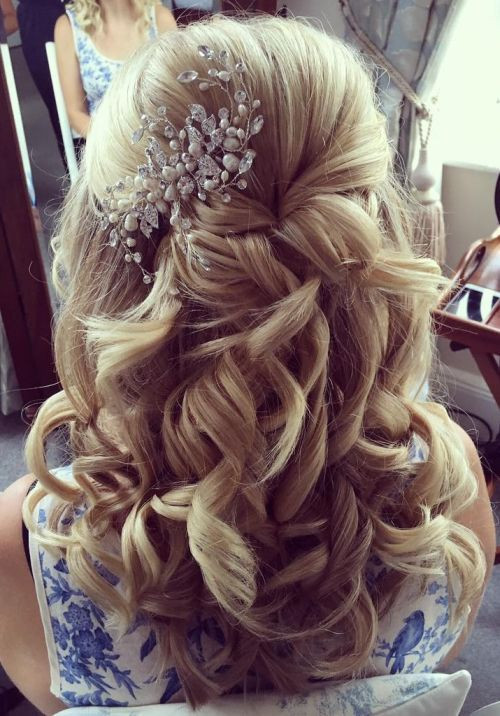 Best ideas about Wedding Hairstyles For Medium Hair Down
. Save or Pin 1000 ideas about Medium Wedding Hair on Pinterest Now.