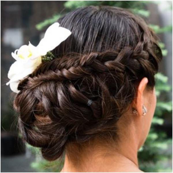 Best ideas about Wedding Hairstyles Low Buns
. Save or Pin Romantic Low Bun Wedding Hairstyles We Heart Weddbook Now.