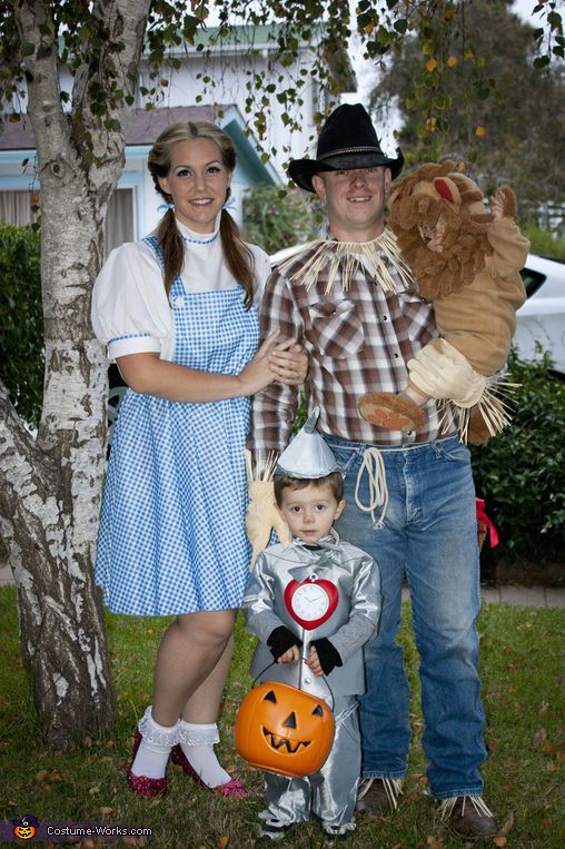 Best ideas about Wizard Of Oz DIY Costumes
. Save or Pin The Wizard of Oz Family Costume Now.