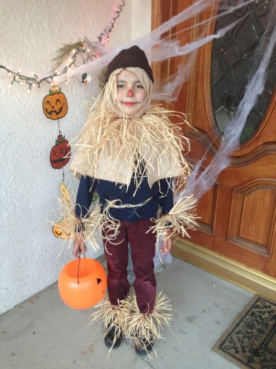Best ideas about Wizard Of Oz Scarecrow Costume DIY
. Save or Pin DIY Scarecrow costume Wizard of OZ Now.