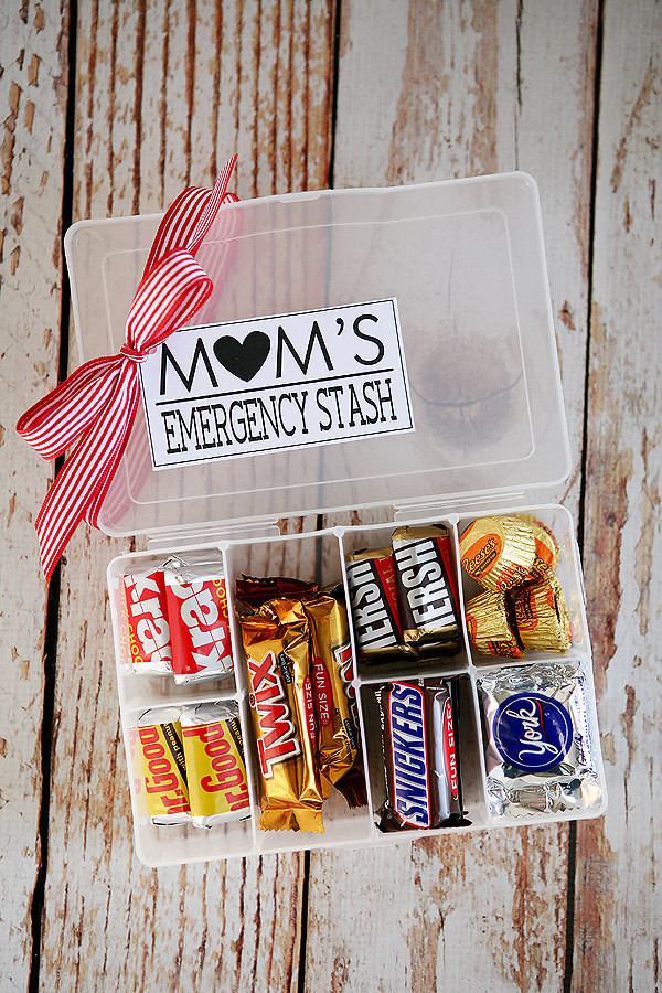 Best ideas about X Mas Gift Ideas For Mom
. Save or Pin 24 Ridiculously Easy DIY Mother s Day Gifts Now.