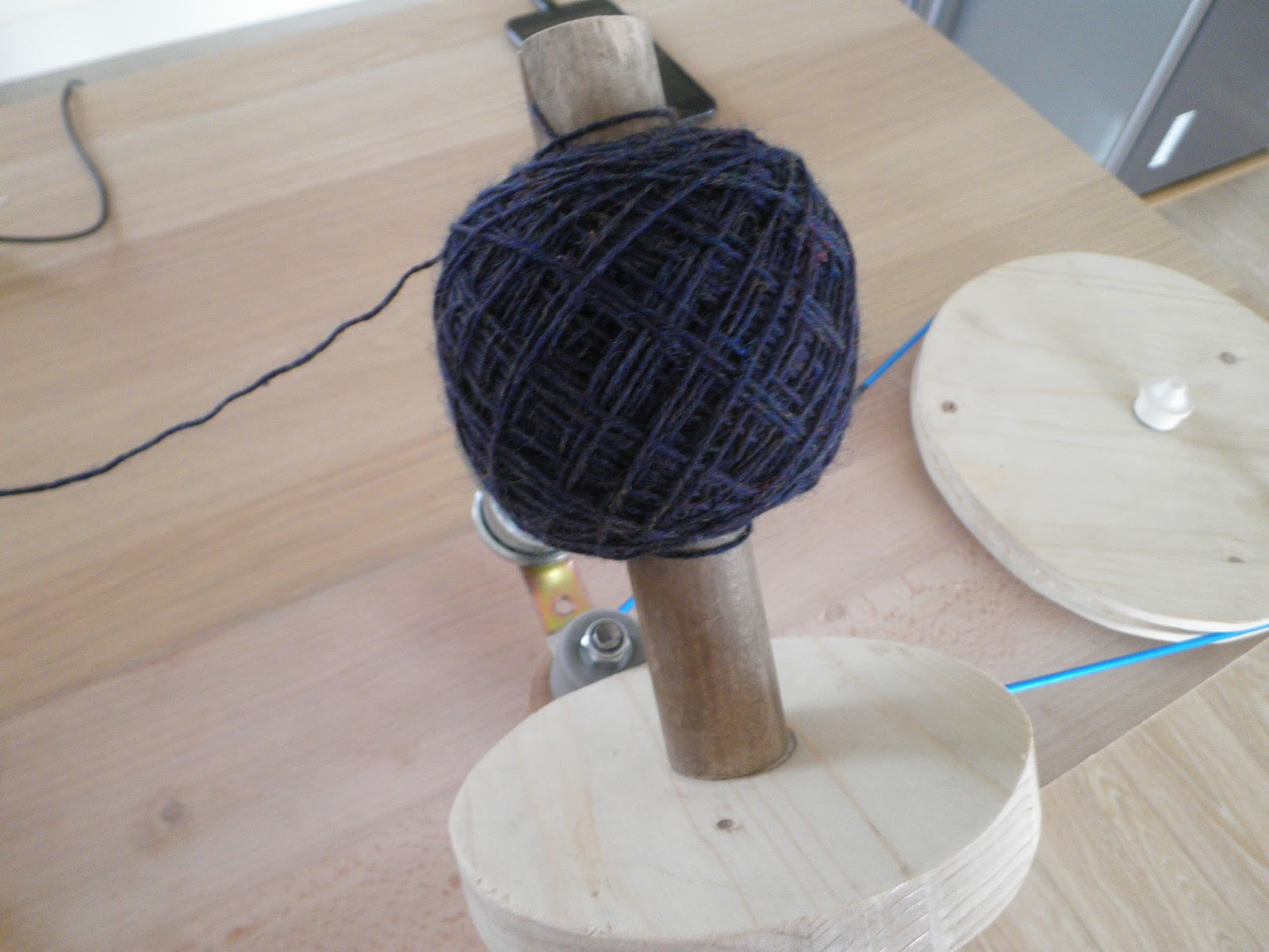 Best ideas about Yarn Winder DIY
. Save or Pin DIY Yarn ball winder from scraps Knitwear and Crafts Now.
